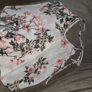 Womens XL spaghetti strap tank top..